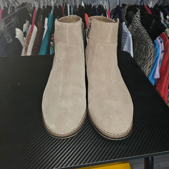 Franco Fortini Womens Tan Suede Ankle Boots Buckle Zip Low Block Heel Size 8 - Picture 4 of 5